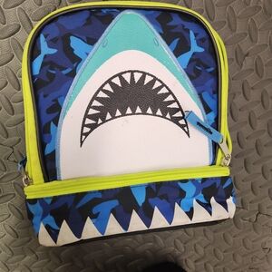 Shark Design Lunch Bag with Blue and Green Accents